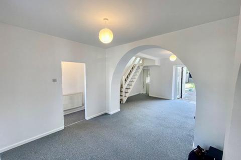 2 bedroom end of terrace house for sale, Albert Avenue, Newport NP19