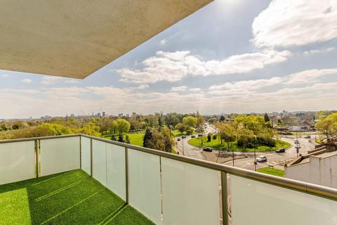 3 bedroom flat to rent - Williams Way, Wembley, HA0