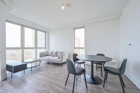2 bedroom flat to rent, Silvertown Way, Canning Town, London, E16