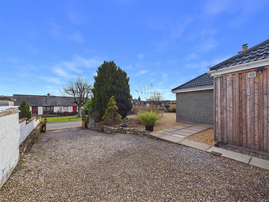 Driveway &amp; Parking