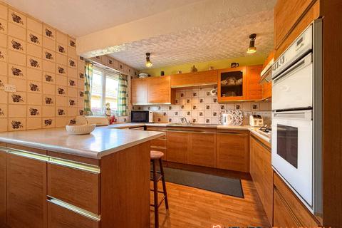 3 bedroom semi-detached bungalow for sale, Village Way, 8 NG24