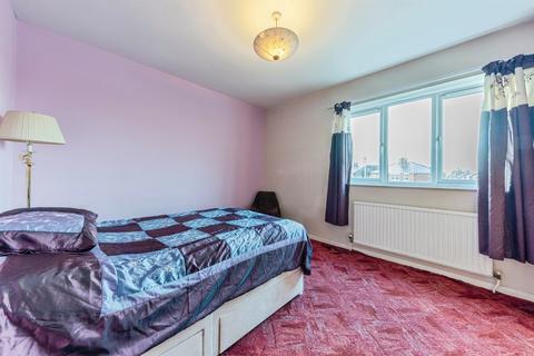 2 bedroom flat for sale, Boundary Road, Newark