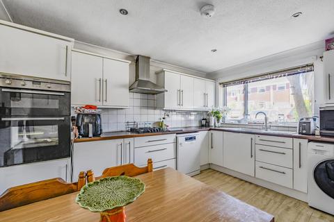 3 bedroom terraced house for sale, Peverells Wood Close, Peverells Wood, Chandler's Ford