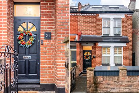 4 bedroom semi-detached house for sale, Merton, London SW19