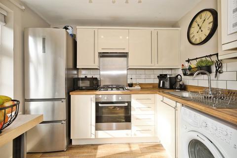 2 bedroom end of terrace house for sale, Compton Close, Glastonbury