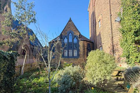 2 bedroom townhouse for sale, Belvidere Road, Princes Park, L8