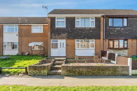 3 bedroom terraced house for sale, Croft Court, Ellesmere Port, Cheshire, CH65