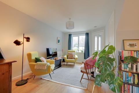 2 bedroom semi-detached house for sale, Mayhouse Road, Burgess Hill, RH15