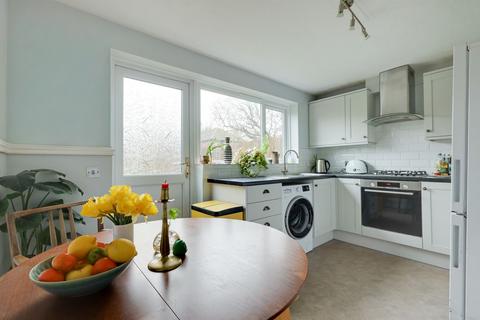 2 bedroom semi-detached house for sale, Mayhouse Road, Burgess Hill, RH15