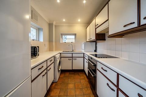 2 bedroom apartment for sale, St. Josephs Vale, London