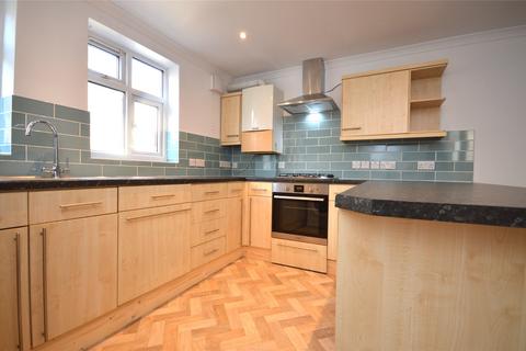 2 bedroom apartment to rent, Farlton Road, LONDON SW18