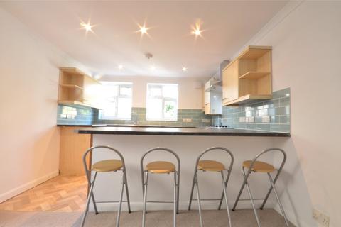 2 bedroom apartment to rent, Farlton Road, LONDON SW18