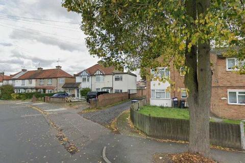 Garage to rent, The Sunny Road, Enfield EN3