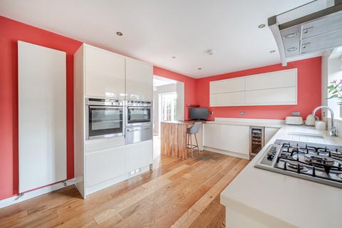 4 bedroom semi-detached house for sale, Barley Mow Way, Shepperton, TW17