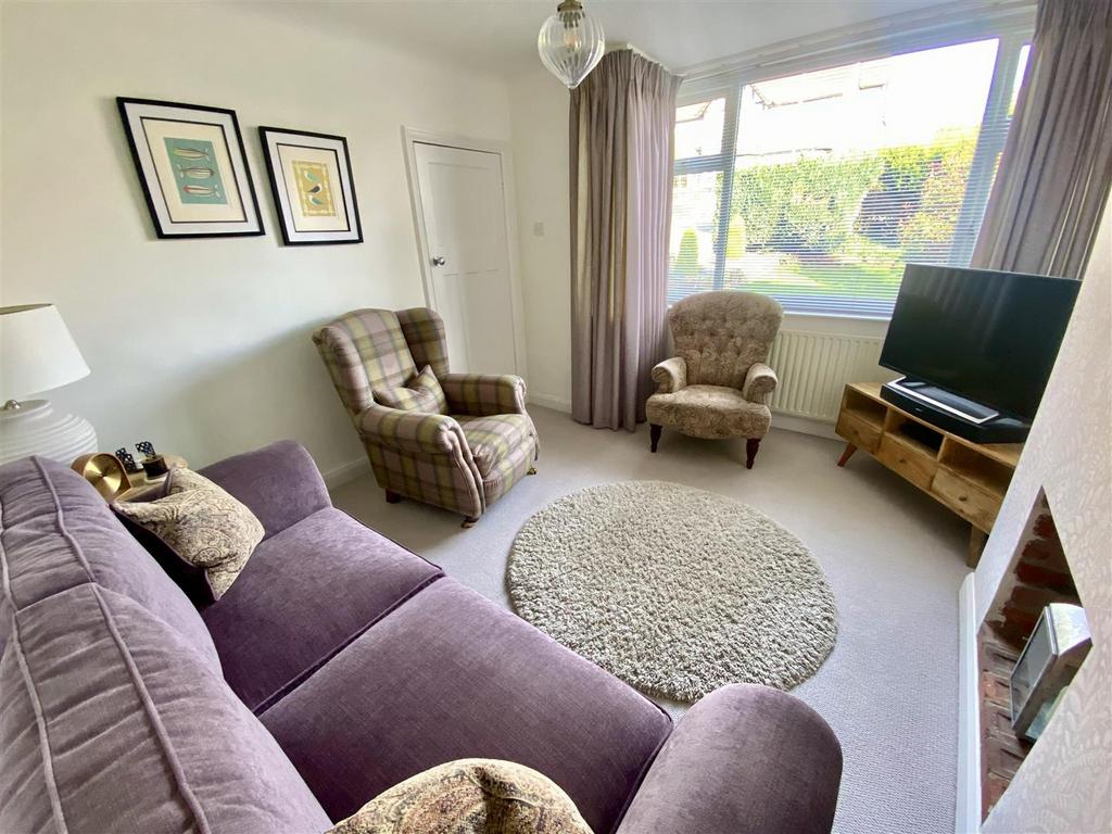 Bramleys Estate Agents - Parker Lane - Mirfield (2