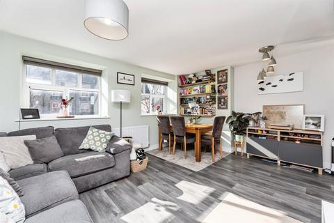 3 bedroom townhouse for sale, Sterling Rise, Morley, Leeds