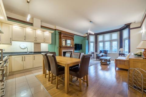 2 bedroom apartment for sale, Rodway Road, Bromley