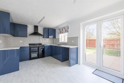3 bedroom semi-detached house for sale, Janet Hadenham Close, Beccles NR34