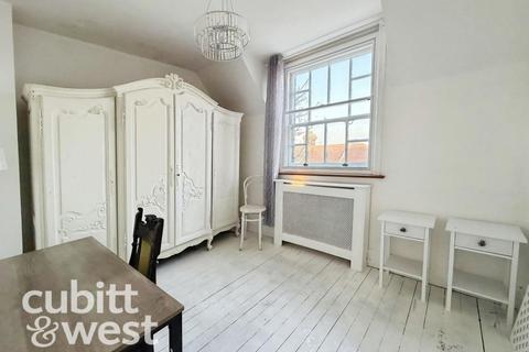 3 bedroom apartment to rent, NO DEPOSIT OPTION AVAILABLELawrence Road Southsea PO5