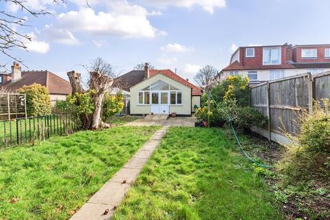 2 bedroom semi-detached bungalow for sale, Avery Hill Road, London, SE9