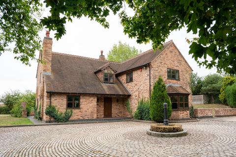 4 bedroom detached house for sale, Bulls Lane, Wishaw, Sutton Coldfield, West Midlands B76