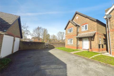 4 bedroom detached house for sale, Oast Lane, Aldershot, Hampshire