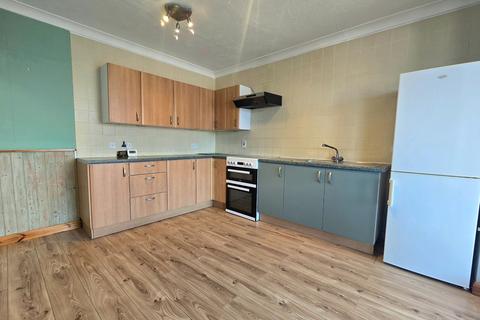 2 bedroom ground floor maisonette to rent, Gainsford Road, Bitterne