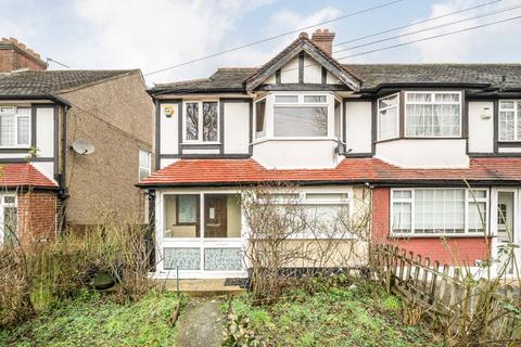 4 bedroom semi-detached house for sale, Commonside East, Mitcham