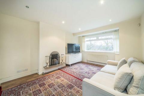4 bedroom semi-detached house for sale, Commonside East, Mitcham