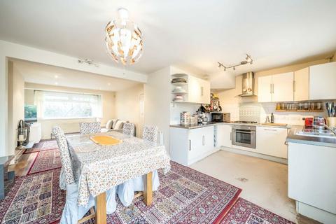 4 bedroom semi-detached house for sale, Commonside East, Mitcham