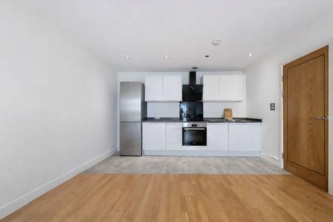 1 bedroom flat for sale, Altolusso, Bute Terrace, Cardiff City Centre, CF10