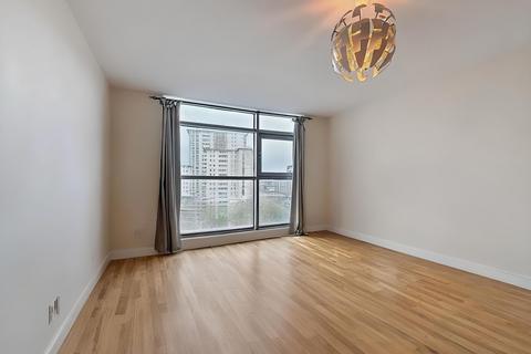 1 bedroom flat for sale, Altolusso, Bute Terrace, Cardiff City Centre, CF10