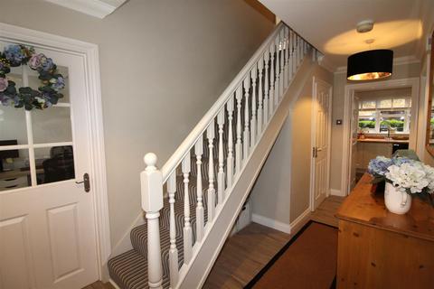 4 bedroom detached house for sale, Glenview Rise, Newport NP11