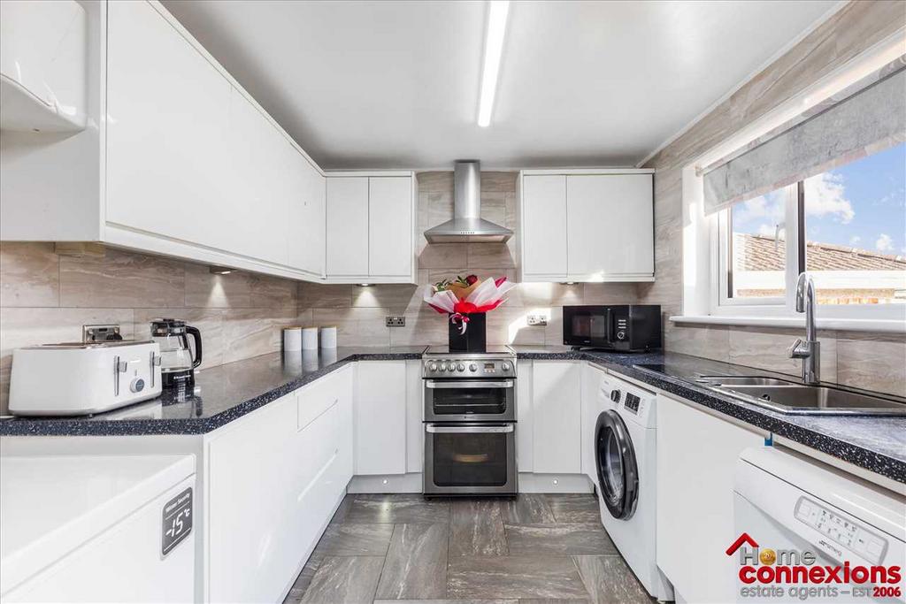 Kitchen (1)
