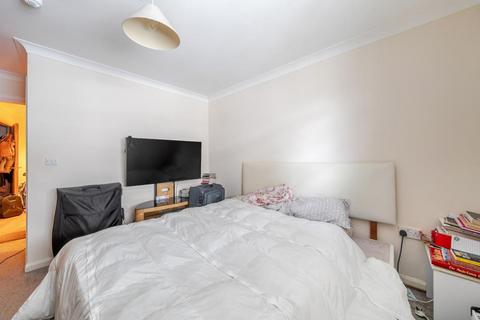 2 bedroom flat for sale, Basingstoke,  Hampshire,  RG21,  RG21