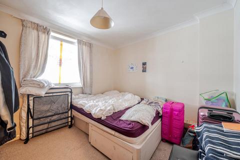 2 bedroom flat for sale, Basingstoke,  Hampshire,  RG21,  RG21