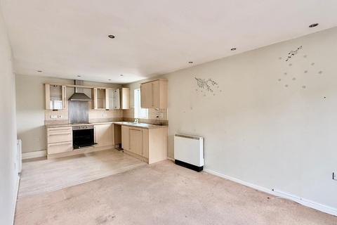2 bedroom flat for sale, 41 Langley View, Chulmleigh, Devon EX18 7BQ