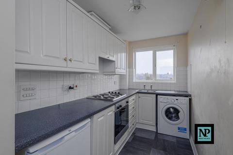 undefined, Grazier Avenue, Tamworth, B77