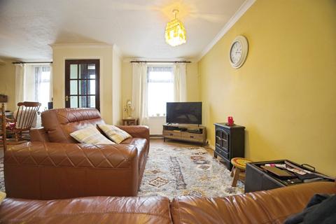 3 bedroom end of terrace house for sale, Chapel Street, Nantymoel, Bridgend
