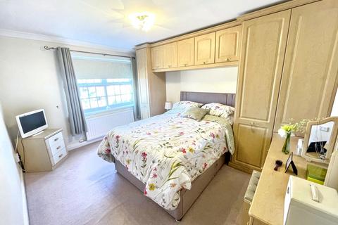 2 bedroom apartment for sale, Rockcliffe, Westoe Fountain, South Shields, Tyne and Wear, NE33 3JH