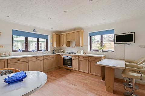 2 bedroom bungalow for sale, Orchard Road, St. Michaels, Tenterden, Kent, TN30