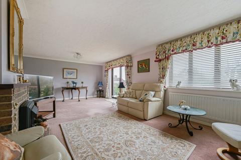 2 bedroom bungalow for sale, Orchard Road, St. Michaels, Tenterden, Kent, TN30