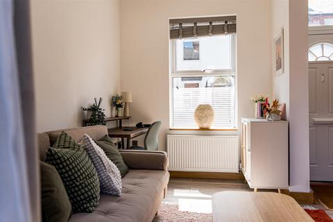 2 bedroom house for sale, Seymour Grove, Sale