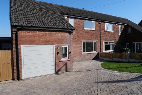 Nightingale Road, Bolton BL6