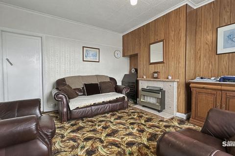 3 bedroom semi-detached house for sale, Clipstone Road East, Forest Town, NG19
