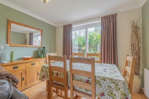 4 bedroom semi-detached house for sale, Neville Road, Solihull B90