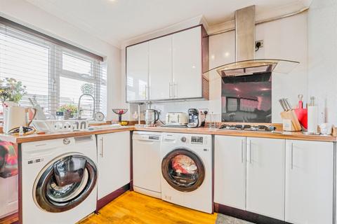 undefined, Bryncyn, Pentwyn, Cardiff