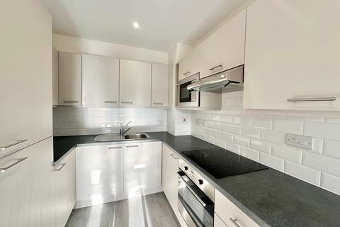 1 bedroom flat to rent, Woodley Headland, Peartree Bridge, MK6