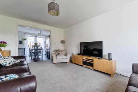 3 bedroom detached house for sale, Peacock Gardens, East Leake, Loughborough