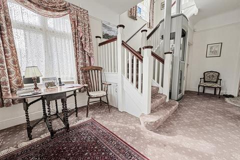 4 bedroom detached house for sale, Boscombe Manor